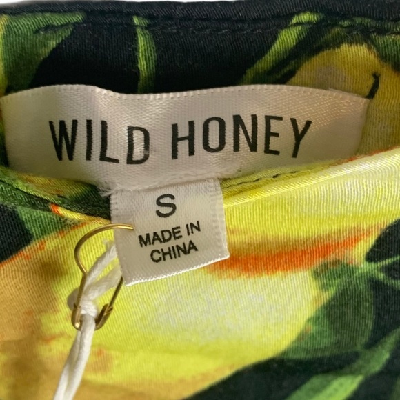 Wild Honey shorts lemon NWT Black High Rise Boho Small lightweight - Picture 3 of 7